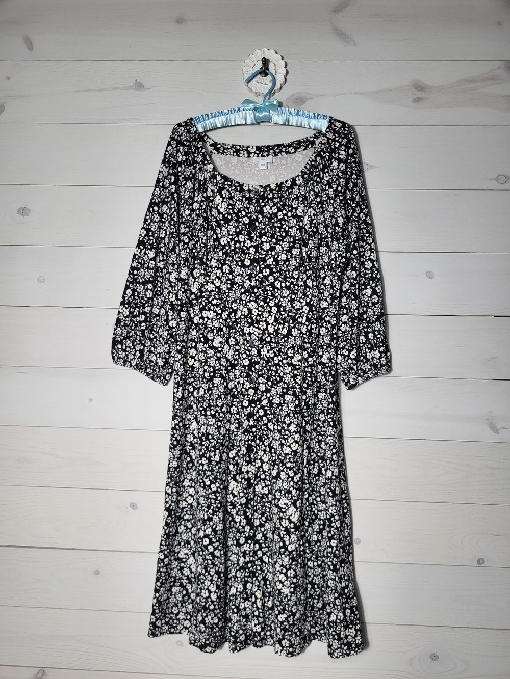 J. Jill Midi Dress Ditsy Floral Button Front Whimsical BOHO Relaxed Fit.